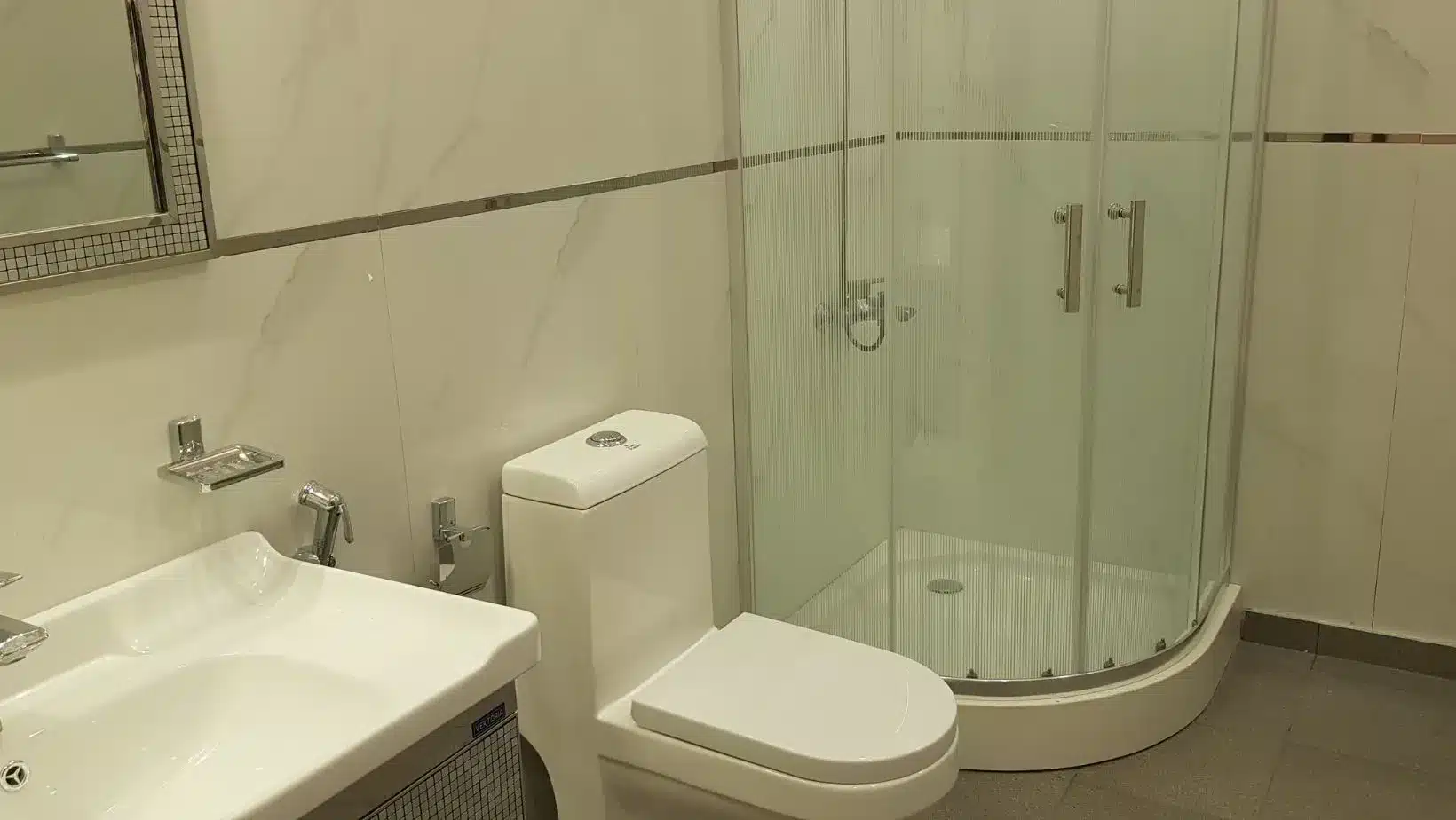 شقق الأهلي للإيجار بالرياض بحي العليا. Al-Ahly apartments for rent in Riyadh, Olaya district