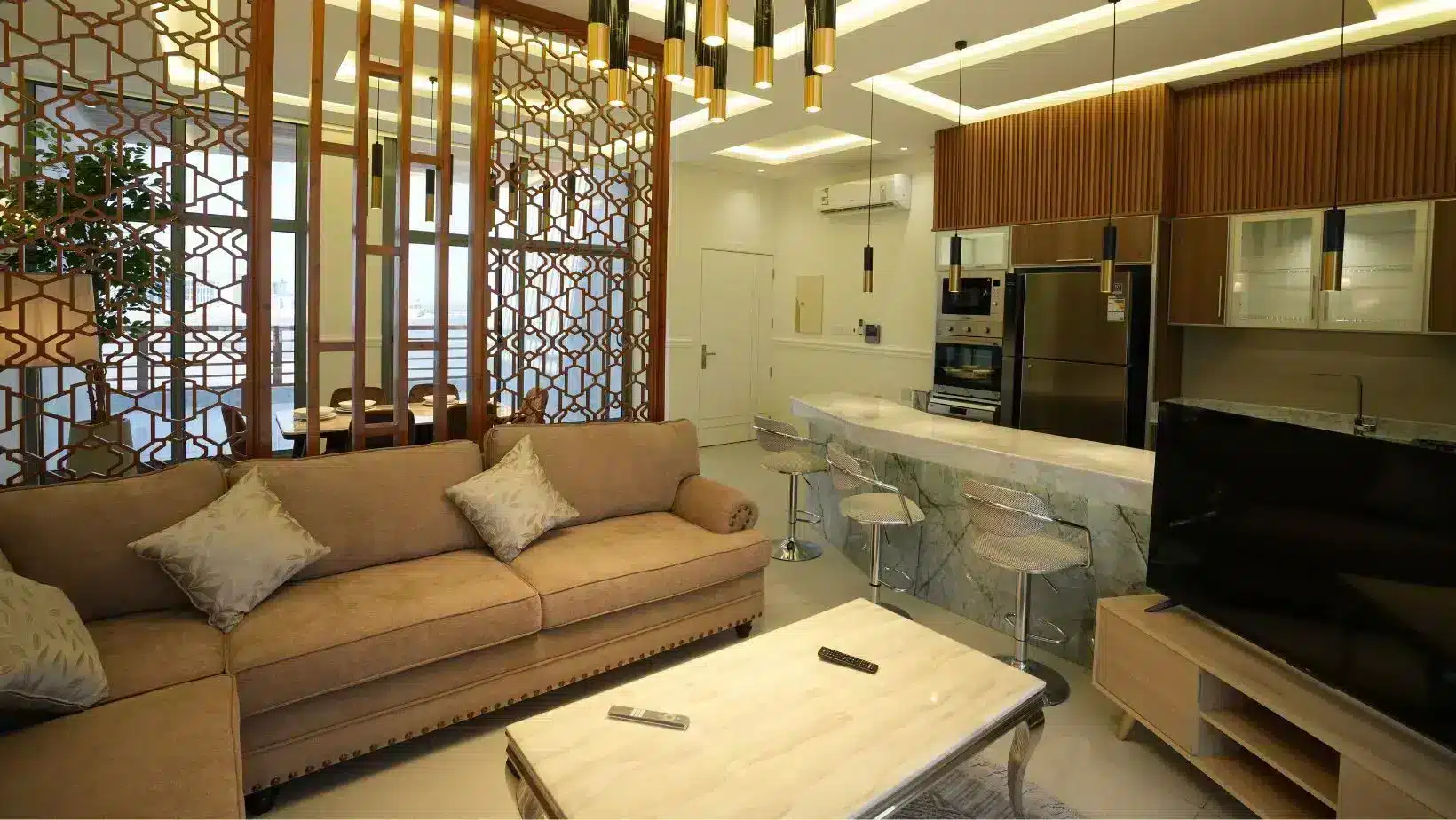 منتجع أجمكان فى الخبر، وحدات فندقية وفلل على الخليج العربي. Ajmkan Resort in Al Khobar, hotel units and villas on the Arabian Gulf.
