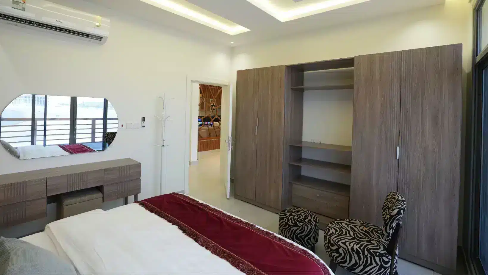 منتجع أجمكان فى الخبر، وحدات فندقية وفلل على الخليج العربي. Ajmkan Resort in Al Khobar, hotel units and villas on the Arabian Gulf.