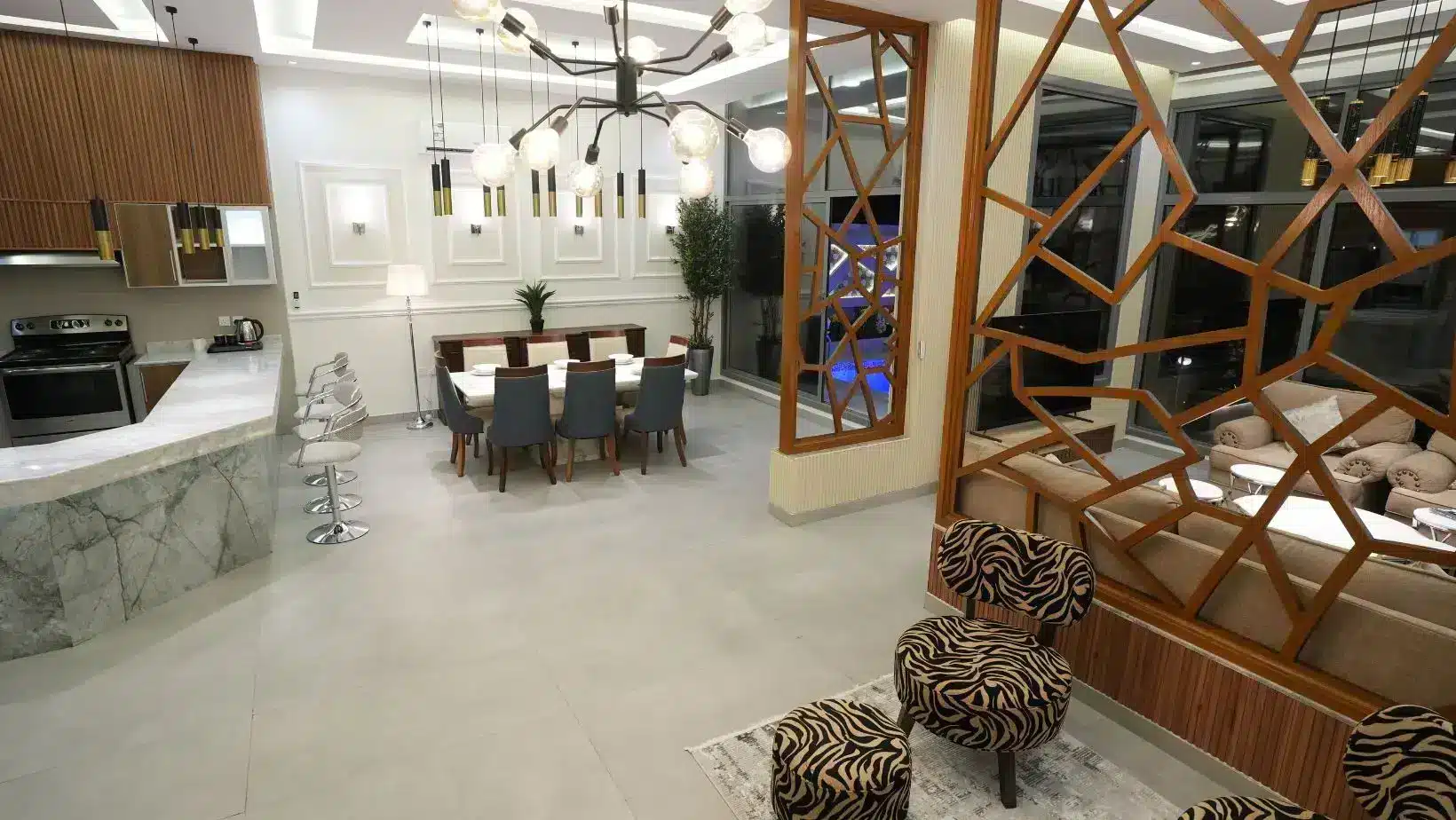 منتجع أجمكان فى الخبر، وحدات فندقية وفلل على الخليج العربي. Ajmkan Resort in Al Khobar, hotel units and villas on the Arabian Gulf.