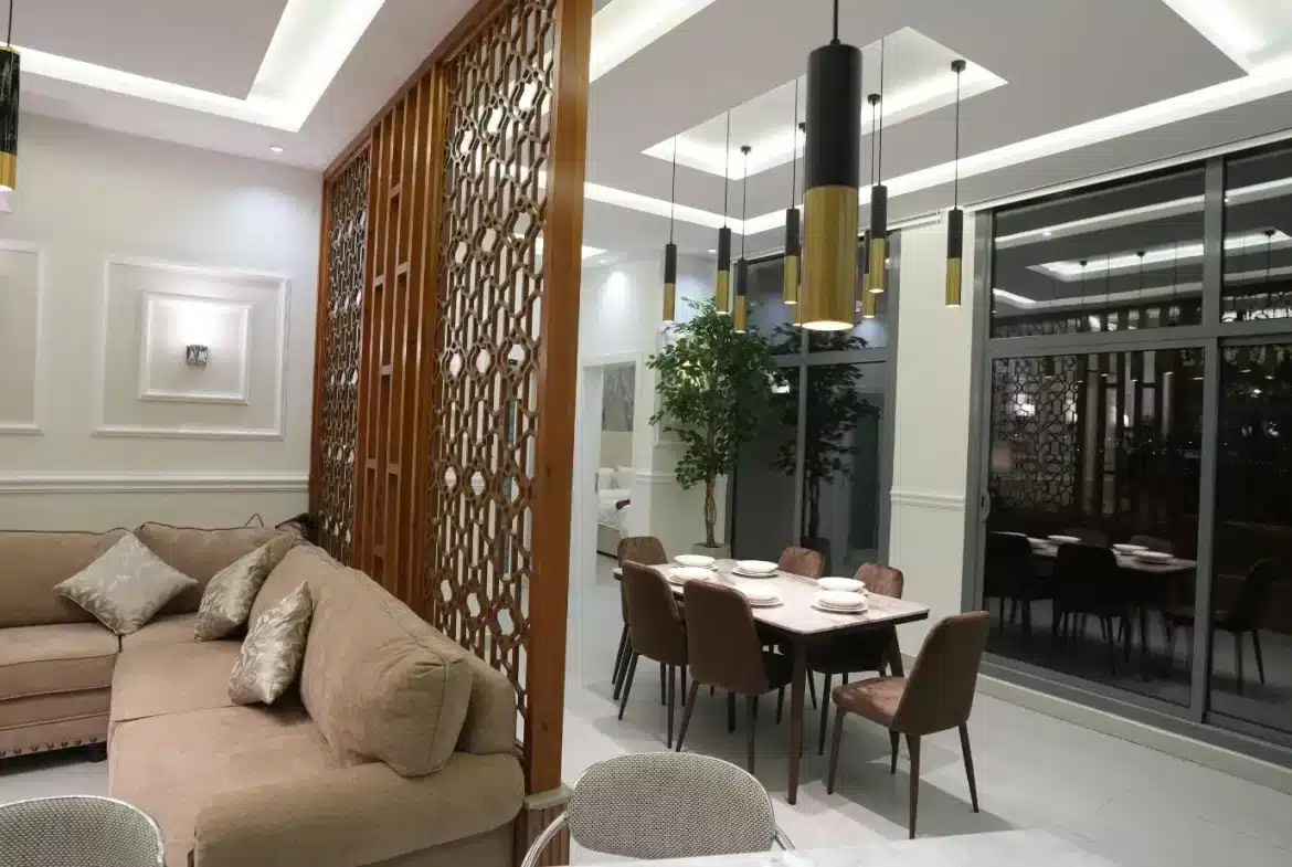 منتجع أجمكان فى الخبر، وحدات فندقية وفلل على الخليج العربي. Ajmkan Resort in Al Khobar, hotel units and villas on the Arabian Gulf.