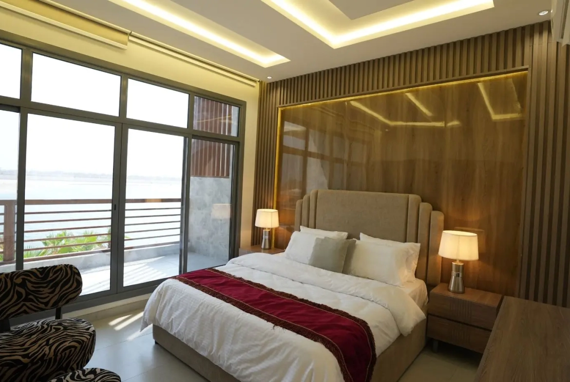 منتجع أجمكان فى الخبر، وحدات فندقية وفلل على الخليج العربي. Ajmkan Resort in Al Khobar, hotel units and villas on the Arabian Gulf.