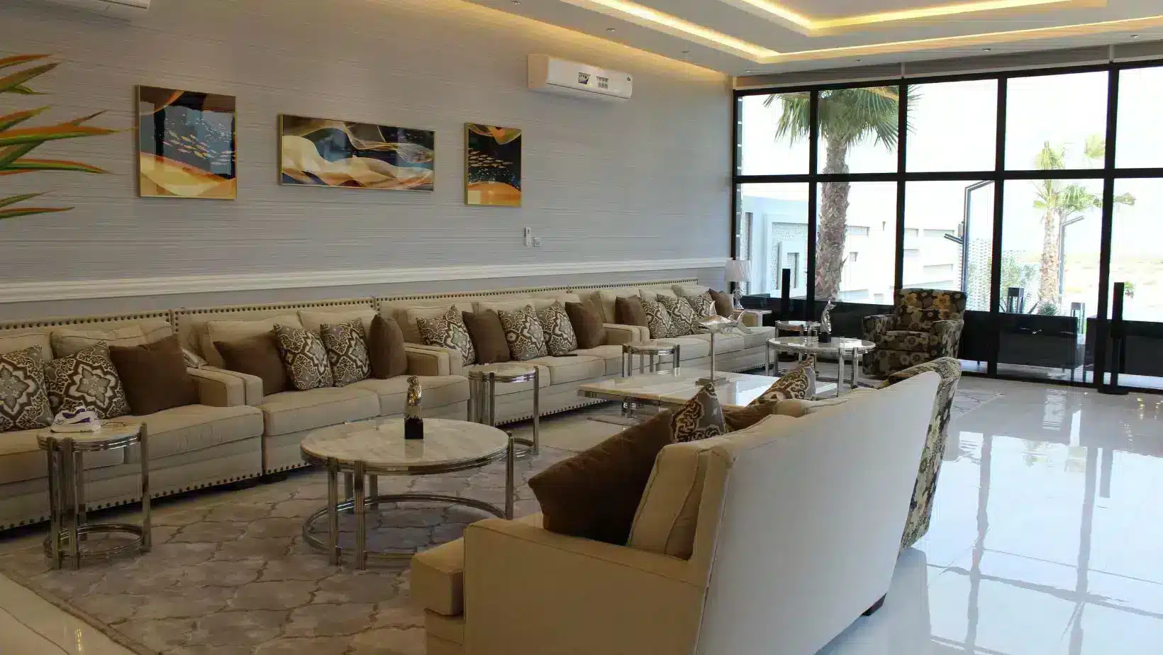 منتجع خليج الدانة فى الخبر، وحدات فندقية على الخليج العربي. Dana Bay Resort in Al-Khobar, hotel units on the Arabian Gulf
