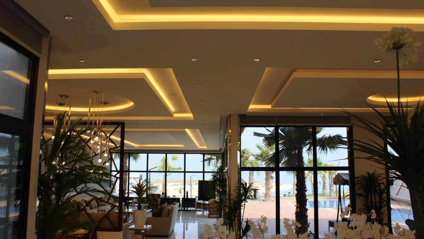 منتجع خليج الدانة فى الخبر، وحدات فندقية على الخليج العربي. Dana Bay Resort in Al-Khobar, hotel units on the Arabian Gulf