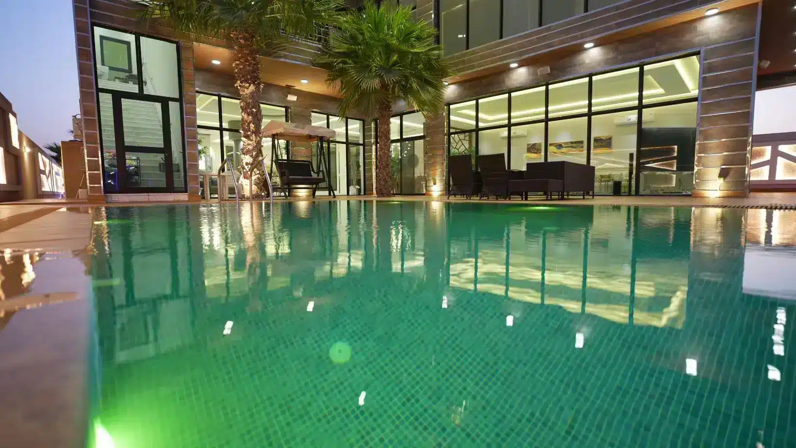 منتجع خليج الدانة فى الخبر، وحدات فندقية على الخليج العربي. Dana Bay Resort in Al-Khobar, hotel units on the Arabian Gulf
