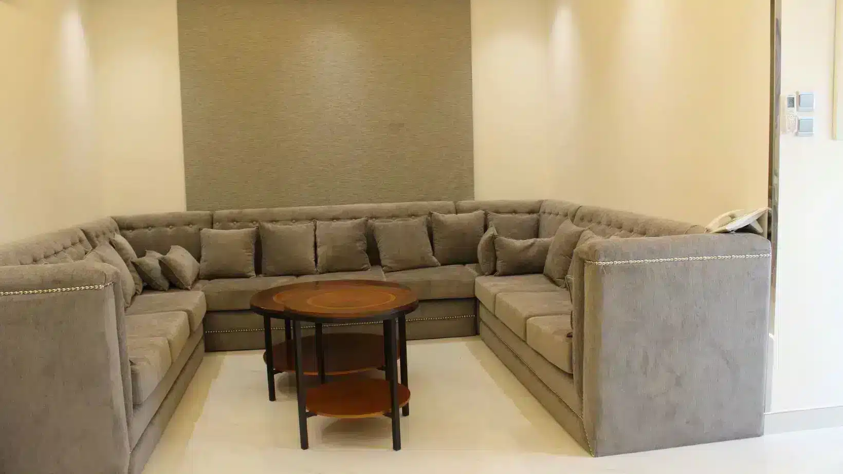 منتجع خليج الدانة فى الخبر، وحدات فندقية على الخليج العربي. Dana Bay Resort in Al-Khobar, hotel units on the Arabian Gulf