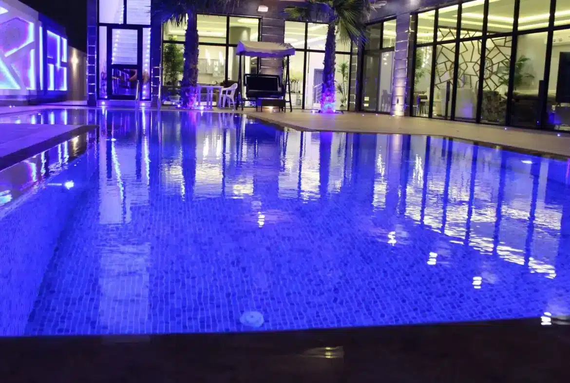 منتجع خليج الدانة فى الخبر، وحدات فندقية على الخليج العربي. Dana Bay Resort in Al-Khobar, hotel units on the Arabian Gulf