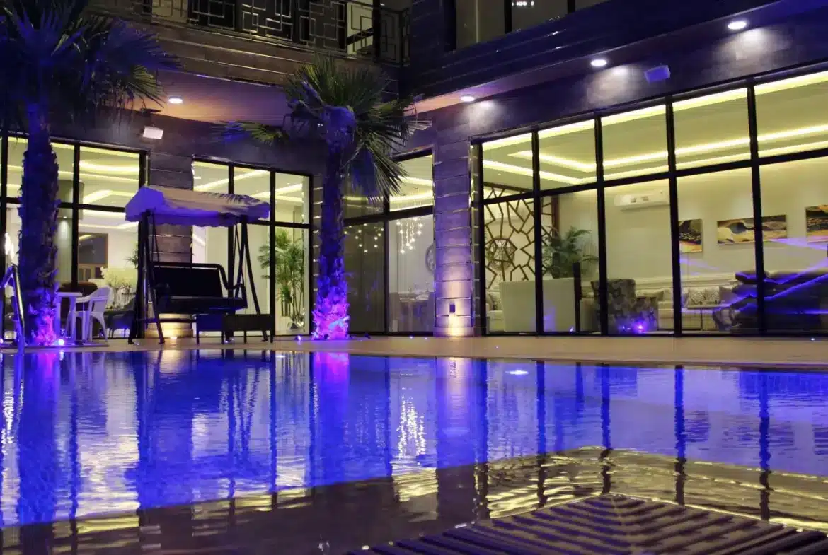 منتجع خليج الدانة فى الخبر، وحدات فندقية على الخليج العربي. Dana Bay Resort in Al-Khobar, hotel units on the Arabian Gulf