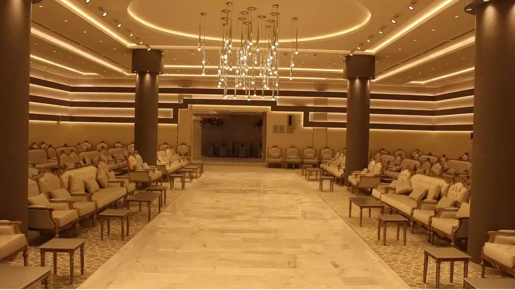 قاعات نيارة للاحتفالات والمؤتمرات خفر الباطن قاعة فاخرة و فيلا، Nayaraا halls for celebrations and conferences, Hafar Al-Batin, a luxury hall and a villa