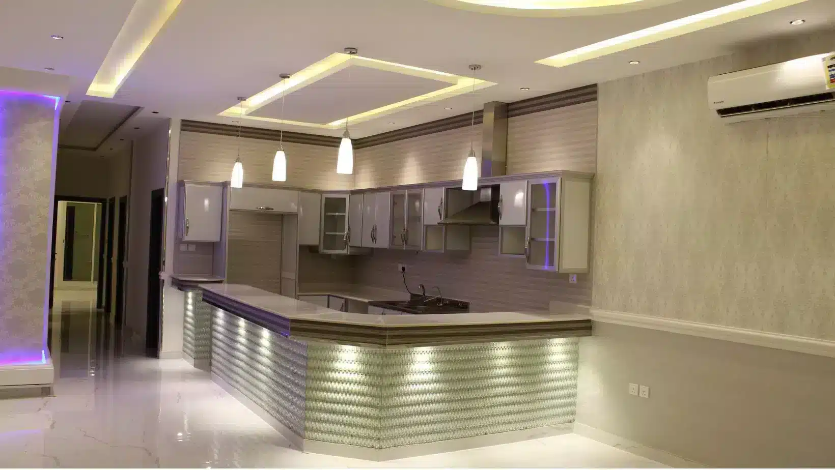 شقق وفلل القزاز للإيجار الرياض. Al Qazaz apartments and villas for rent, Riyadh.